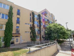 Prodej bytu 2+kk, Praha - Hostivař, Budapešťská, 58 m2