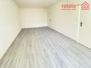 Pronájem bytu 2+1, Chomutov, Zahradní, 59 m2