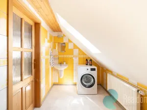 Prodej výrobních prostor, Ponědrážka, 165 m2