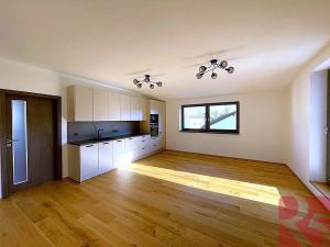 Prodej bytu 3+kk, Praha - Lhotka, Slepá I, 74 m2