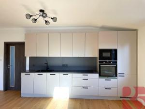 Prodej bytu 3+kk, Praha - Lhotka, Slepá I, 74 m2