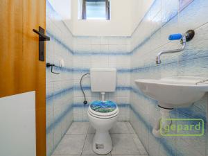 Prodej rodinného domu, Karlovy Vary, Benátská, 300 m2