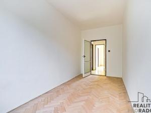 Prodej bytu 3+1, Ostrava, Aleše Hrdličky, 68 m2