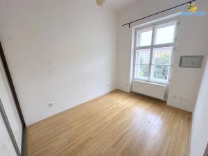 Pronájem bytu 2+1, Praha - Smíchov, Štefánikova, 50 m2