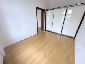 Pronájem bytu 2+1, Praha - Smíchov, Štefánikova, 50 m2