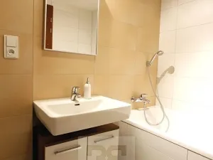 Pronájem bytu 2+kk, Praha - Stodůlky, Jeremiášova, 64 m2