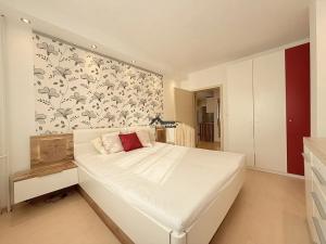 Pronájem bytu 3+1, Frýdek-Místek, Československé armády, 80 m2