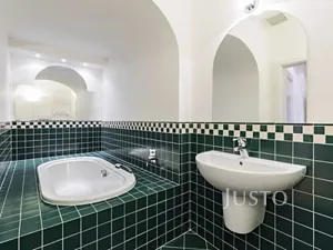 Pronájem bytu 4+1, Praha - Malá Strana, Vlašská, 170 m2