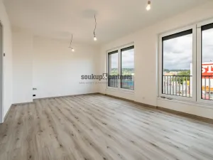 Prodej bytu 3+kk, Praha - Hloubětín, Poděbradská, 76 m2