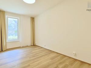 Pronájem bytu 2+kk, Brno, Bystrcká, 68 m2