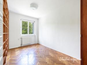 Pronájem bytu 2+1, Praha - Smíchov, Pod Skalkou, 55 m2