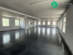 Pronájem skladu, Aš, Okružní, 3800 m2