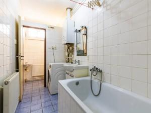 Prodej vícegeneračního domu, Praha, Klapkova, 246 m2