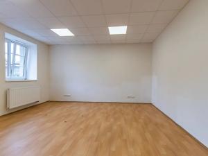 Prodej vícegeneračního domu, Praha, Klapkova, 246 m2