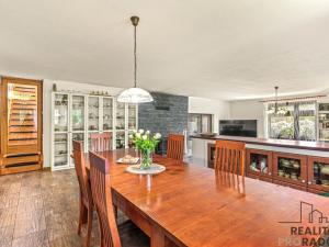 Prodej rodinného domu, Králův Dvůr - Křižatky, 240 m2