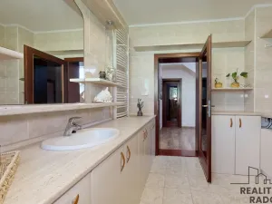 Prodej rodinného domu, Králův Dvůr - Křižatky, 240 m2