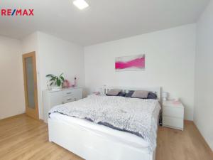 Prodej bytu 2+1, Náměšť nad Oslavou, Husova, 61 m2