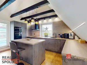 Prodej rodinného domu, Chomutov, 240 m2