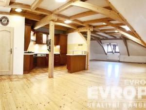 Prodej vily, Kouřim, Zlická, 450 m2