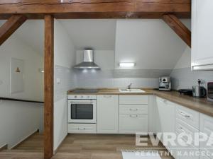 Pronájem bytu 3+1, Plzeň - Vnitřní Město, Františkánská, 95 m2