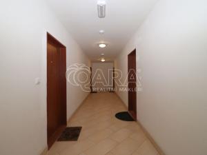 Pronájem bytu 2+kk, Praha, Sazovická, 48 m2
