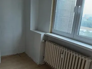Prodej bytu 2+1, Karlovy Vary, Krymská, 54 m2