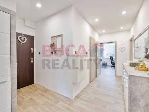 Prodej bytu 5+1, Kaplice, Míru, 94 m2