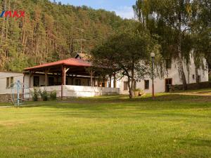 Prodej komerčního pozemku, Podhradí nad Dyjí, 7022 m2