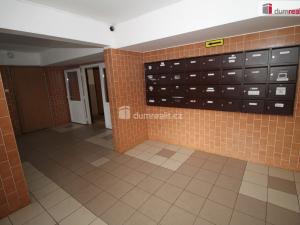 Prodej bytu 3+1, Rotava, Sídliště, 64 m2