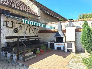 Prodej rodinného domu, Račice, 570 m2