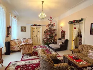 Prodej rodinného domu, Kučerov, 292 m2