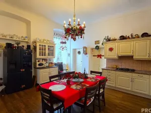 Prodej rodinného domu, Kučerov, 292 m2