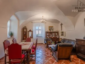 Prodej rodinného domu, Kučerov, 292 m2