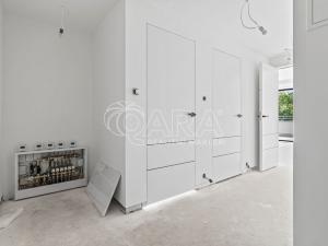 Prodej bytu 3+kk, Praha - Vysočany, Spojovací, 79 m2