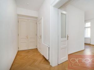 Pronájem bytu 2+kk, Praha - Vinohrady, Vinohradská, 64 m2