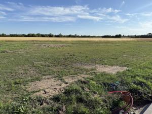 Prodej pozemku pro bydlení, Sány, 972 m2