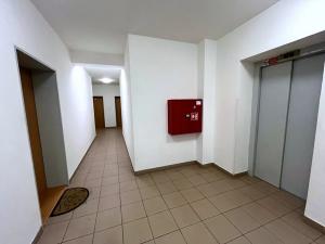 Prodej bytu 2+kk, Praha - Libuš, Dobronická, 55 m2