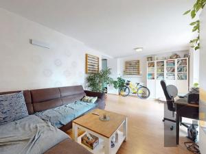 Prodej rodinného domu, Praha - Hostivař, Hornoměcholupská, 537 m2