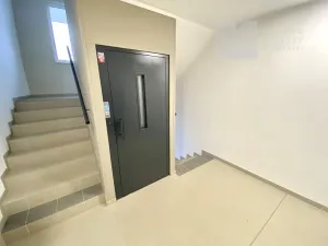 Prodej bytu 2+kk, Rosice, Na Vyhlídce, 44 m2