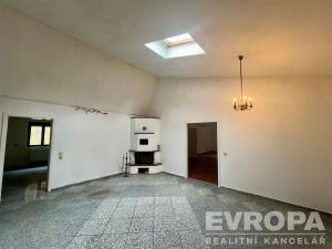 Prodej rodinného domu, Javorník, 270 m2