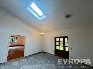 Prodej rodinného domu, Javorník, 270 m2