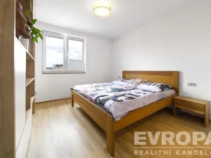 Prodej bytu 3+kk, Plzeň - Křimice, Žitná, 89 m2