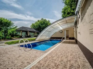 Prodej rodinného domu, Turnov - Bukovina, 450 m2