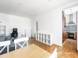 Pronájem bytu 2+kk, Praha - Košíře, Česká, 46 m2