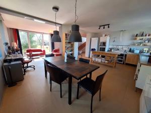 Prodej rodinného domu, Chrášťany, 250 m2