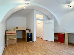 Pronájem obchodního prostoru, Česká Lípa, Moskevská, 63 m2