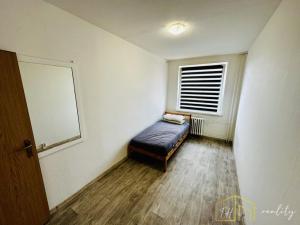 Pronájem bytu 2+kk, Teplice - Trnovany, Arbesova, 47 m2