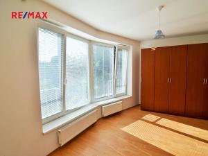 Prodej bytu 3+kk, Praha - Horní Měcholupy, Milánská, 76 m2