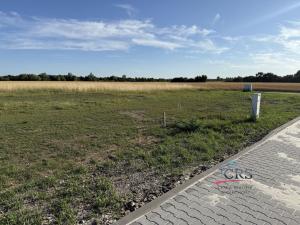 Prodej pozemku pro bydlení, Sány, 927 m2