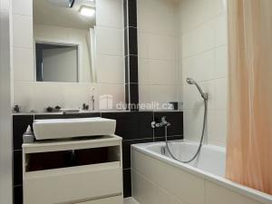 Pronájem bytu 3+kk, Praha - Třebonice, Thomasova, 58 m2